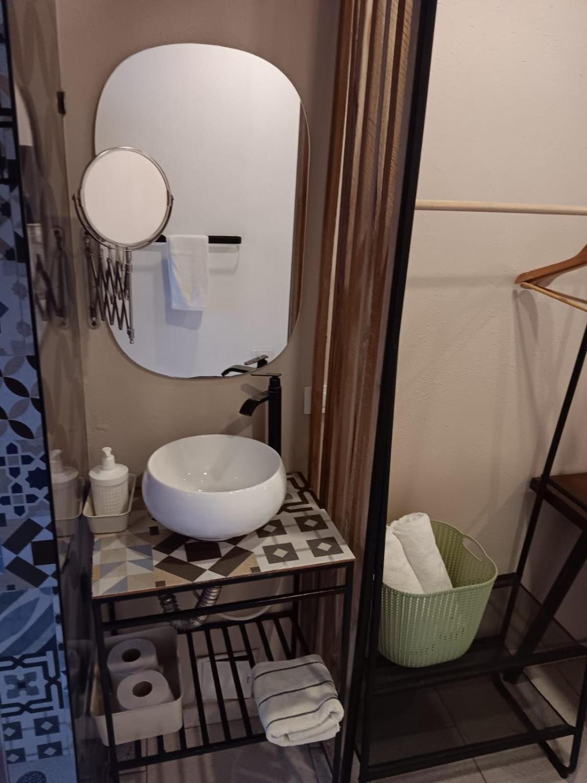 Habitacion Recien Restaurada En Getsemani Картахена Экстерьер фото